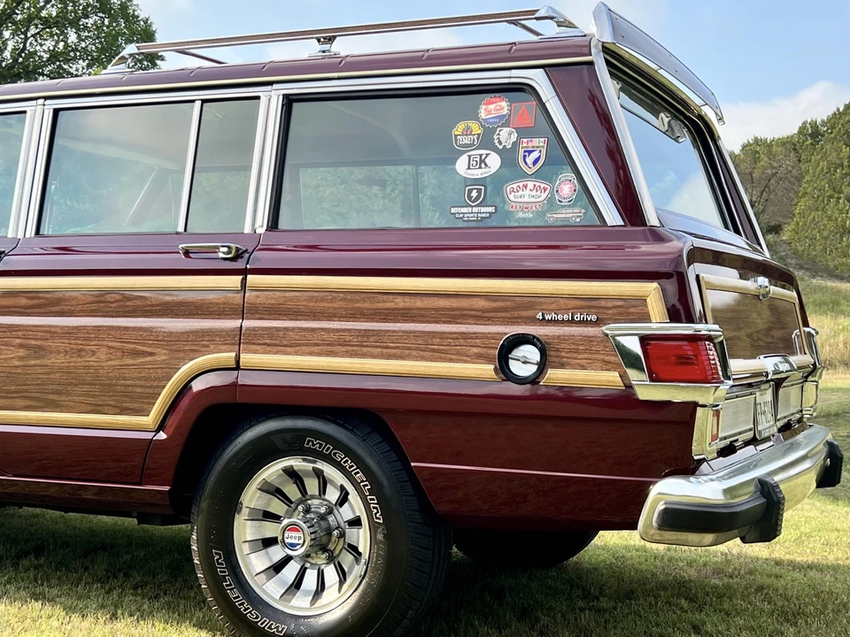 1983 Jeep SJ Wagoneer - Image 20 of 31