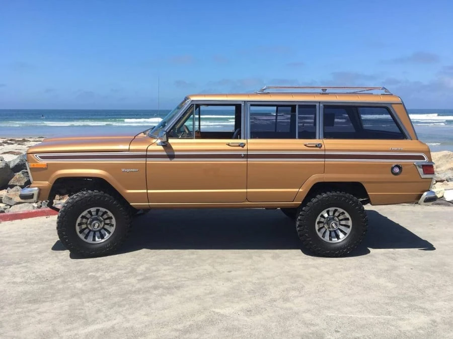 1983 Jeep SJ Wagoneer - Image 2 of 11