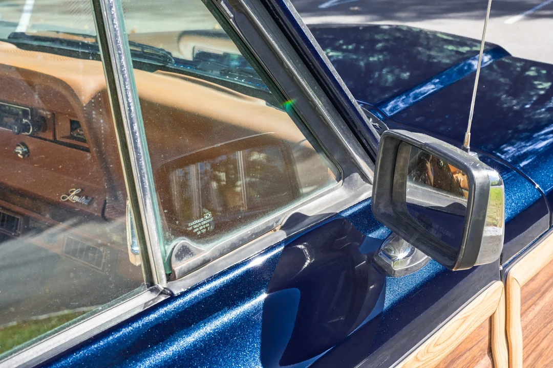 1983 Jeep SJ Wagoneer - Image 23 of 31