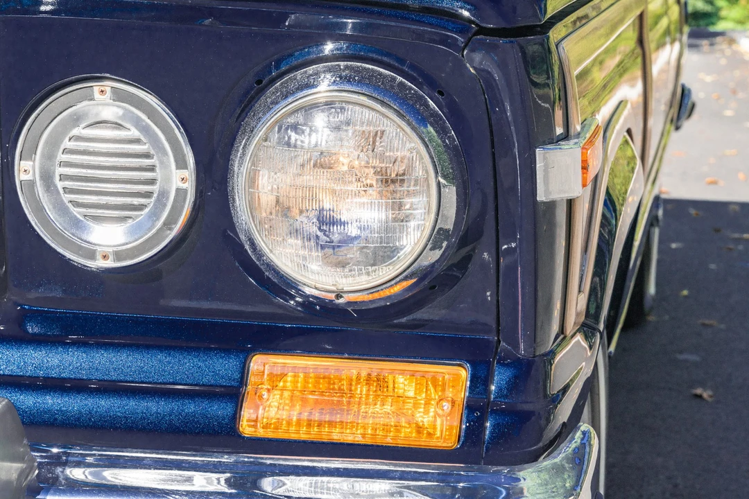 1983 Jeep SJ Wagoneer - Image 11 of 31