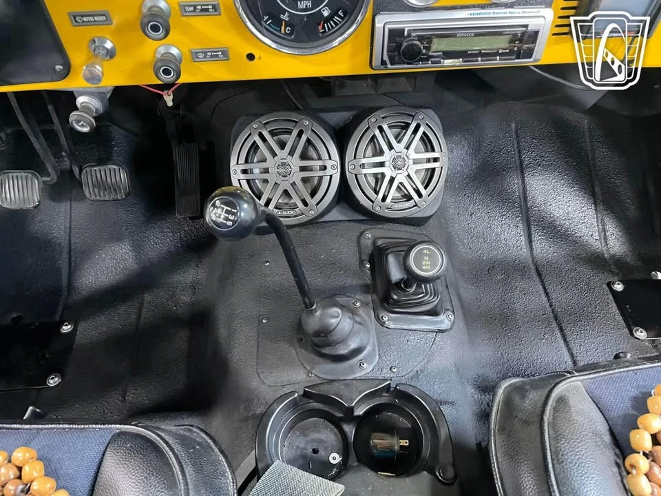 1983 Jeep CJ7 - Image 10 of 20