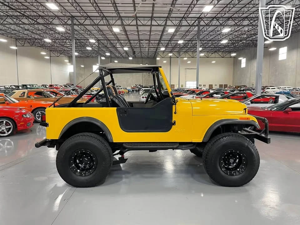 1983 Jeep CJ7 - Image 2 of 20