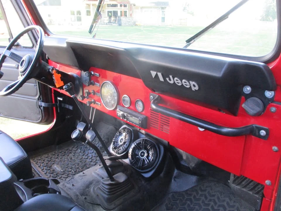 1983 Jeep CJ8 Scrambler - Image 5 of 9