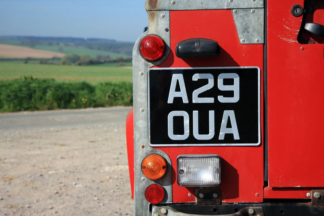1983 Land Rover Defender 110 - Image 16 of 31