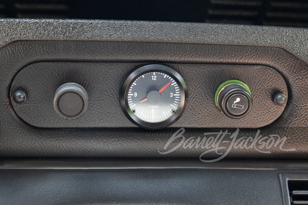 1983 Land Rover Defender 110 - Image 11 of 21