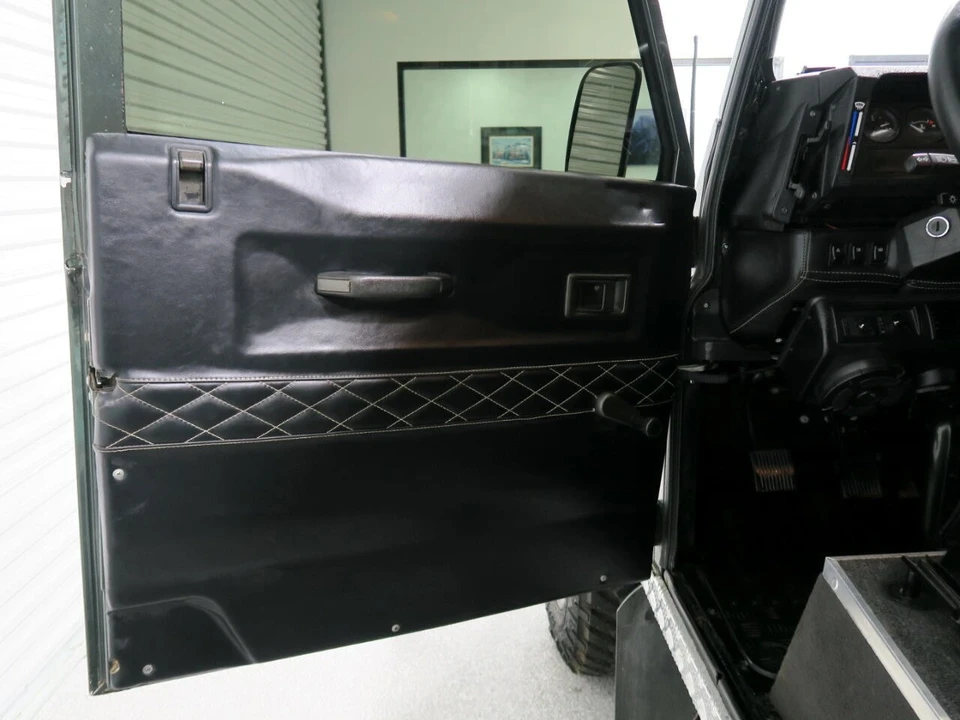 1983 Land Rover Defender 110 - Image 14 of 21