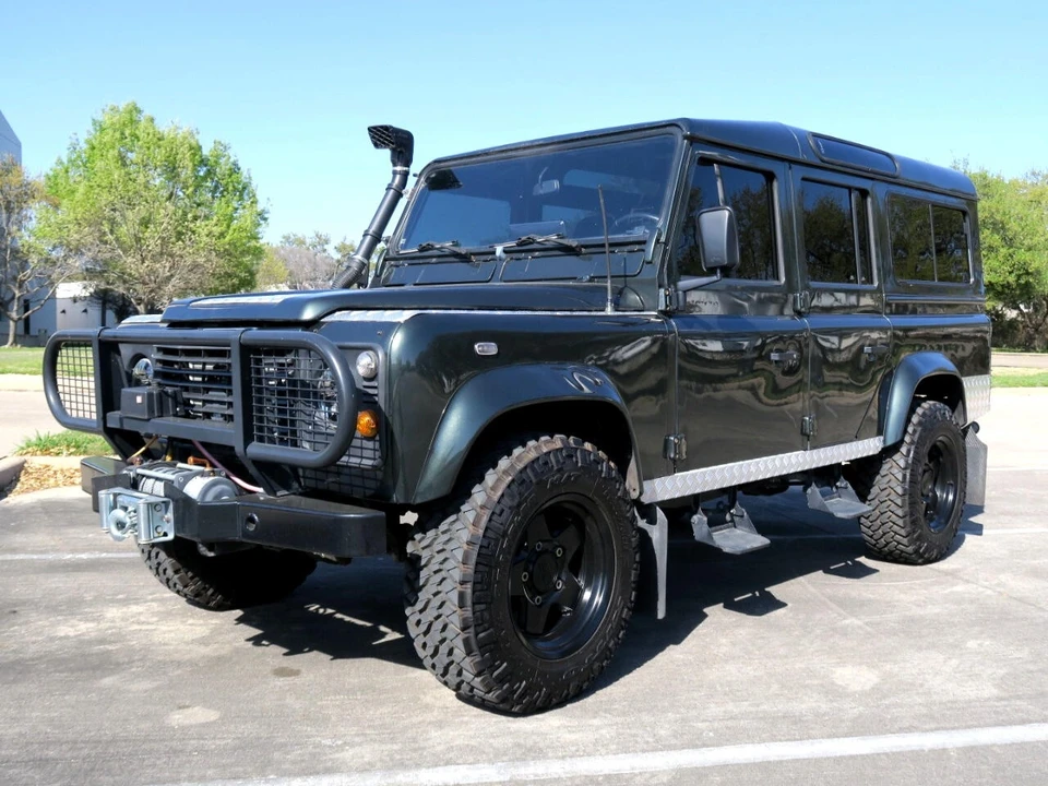 1983 Land Rover Defender 110 - Image 4 of 21