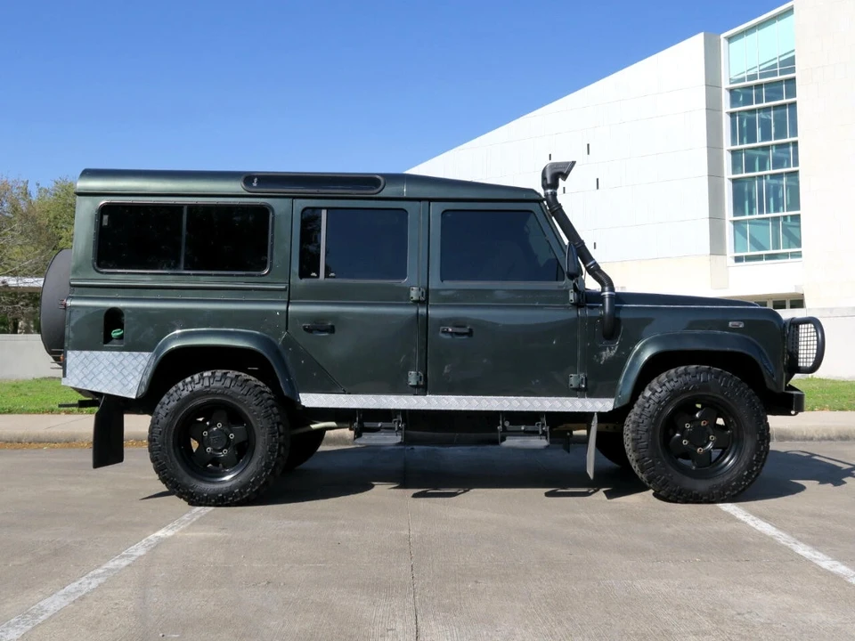 1983 Land Rover Defender 110 - Image 11 of 21