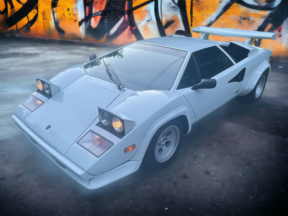 1983 Lamborghini Countach LP500 S - Image 3 of 31