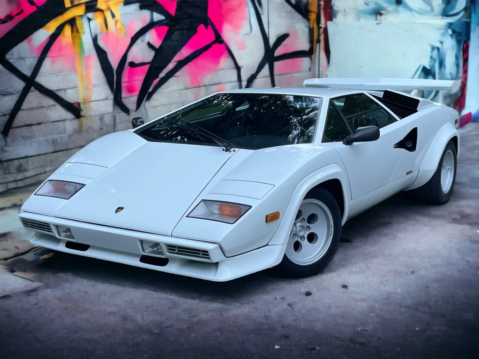 1983 Lamborghini Countach LP500 S - Image 2 of 31