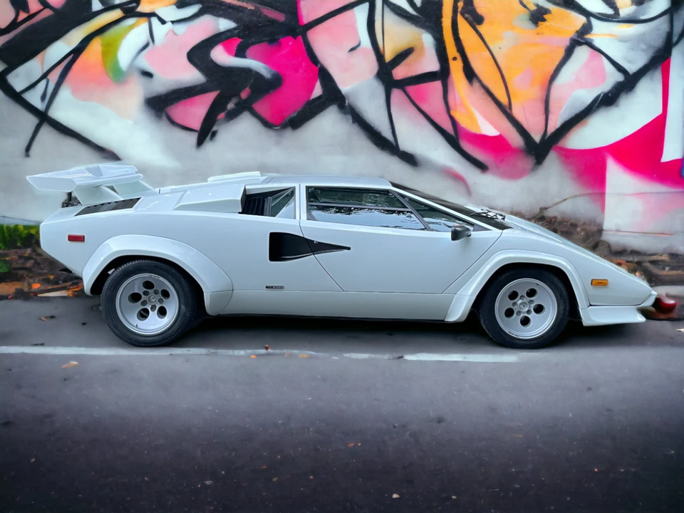 1983 Lamborghini Countach LP500 S - Image 12 of 31