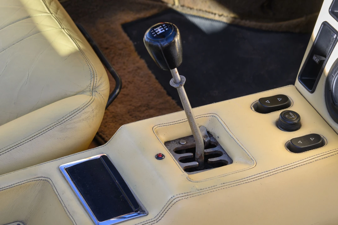 1983 Lamborghini Jalpa - Image 14 of 31