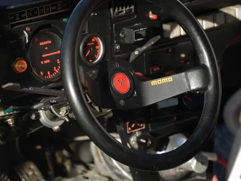 1983 Lancia Scorpion/Montecarlo - Image 10 of 17