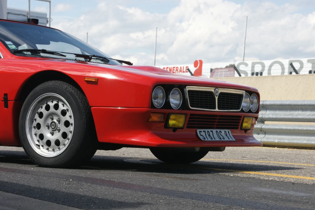 1983 Lancia - Image 8 of 27