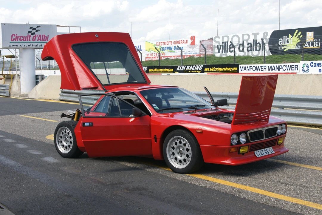 1983 Lancia - Image 18 of 27