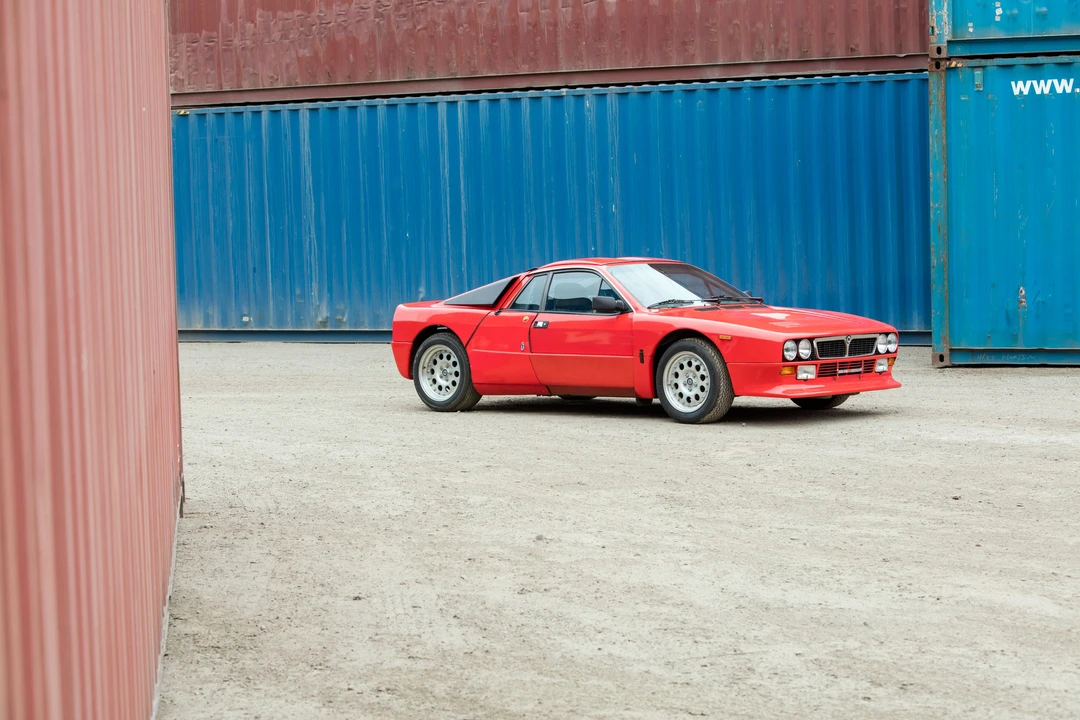 1983 Lancia - Image 2 of 31