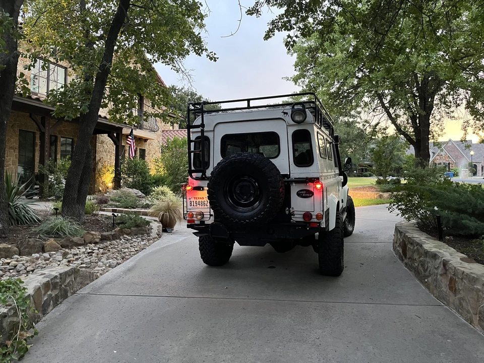 1983 Land Rover Defender 110 - Image 9 of 23