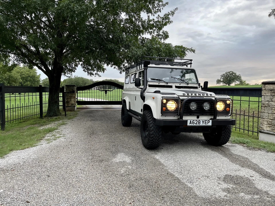 1983 Land Rover Defender 110 - Image 11 of 23