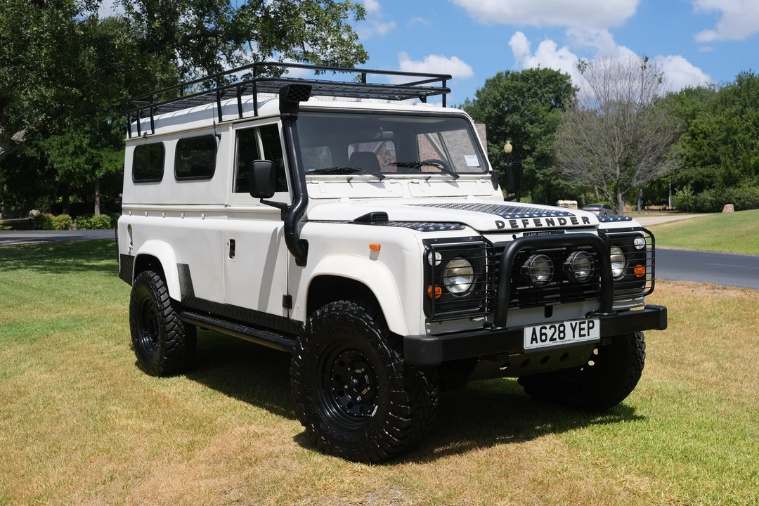 1983 Land Rover Defender 110 - Image 10 of 23