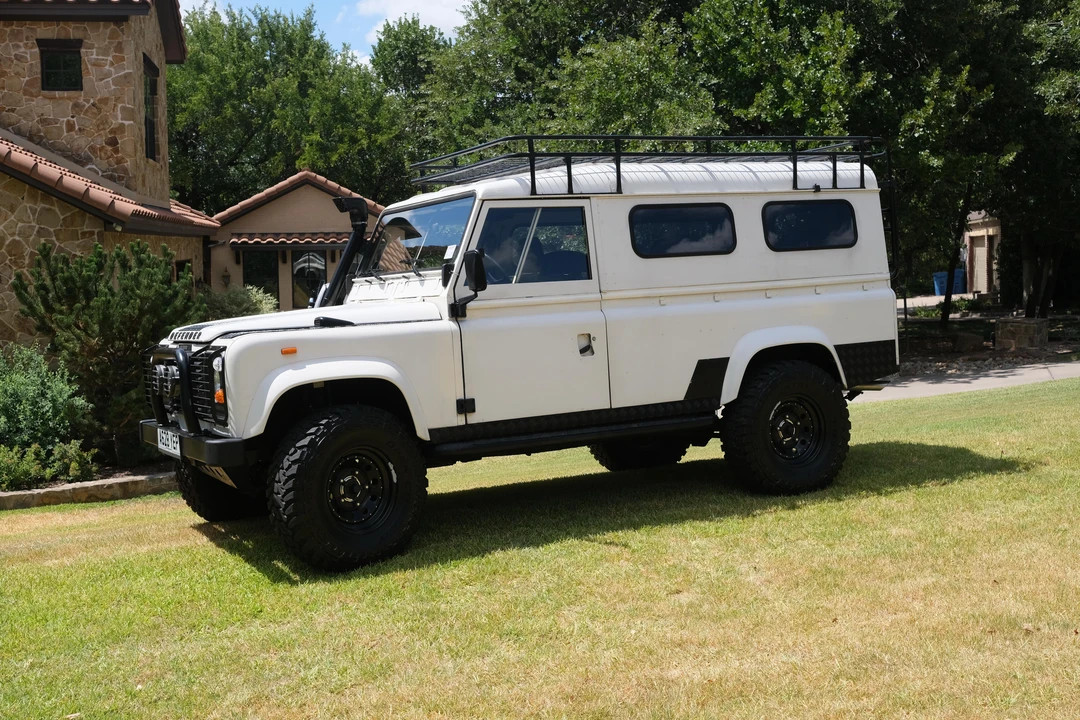 1983 Land Rover Defender 110 - Image 7 of 23