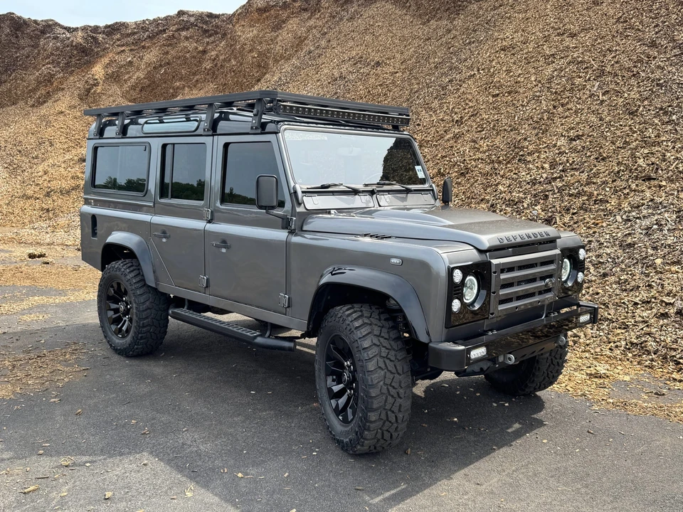 1983 Land Rover Defender 110 - Image 28 of 31