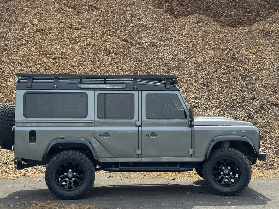 1983 Land Rover Defender 110 - Image 24 of 31