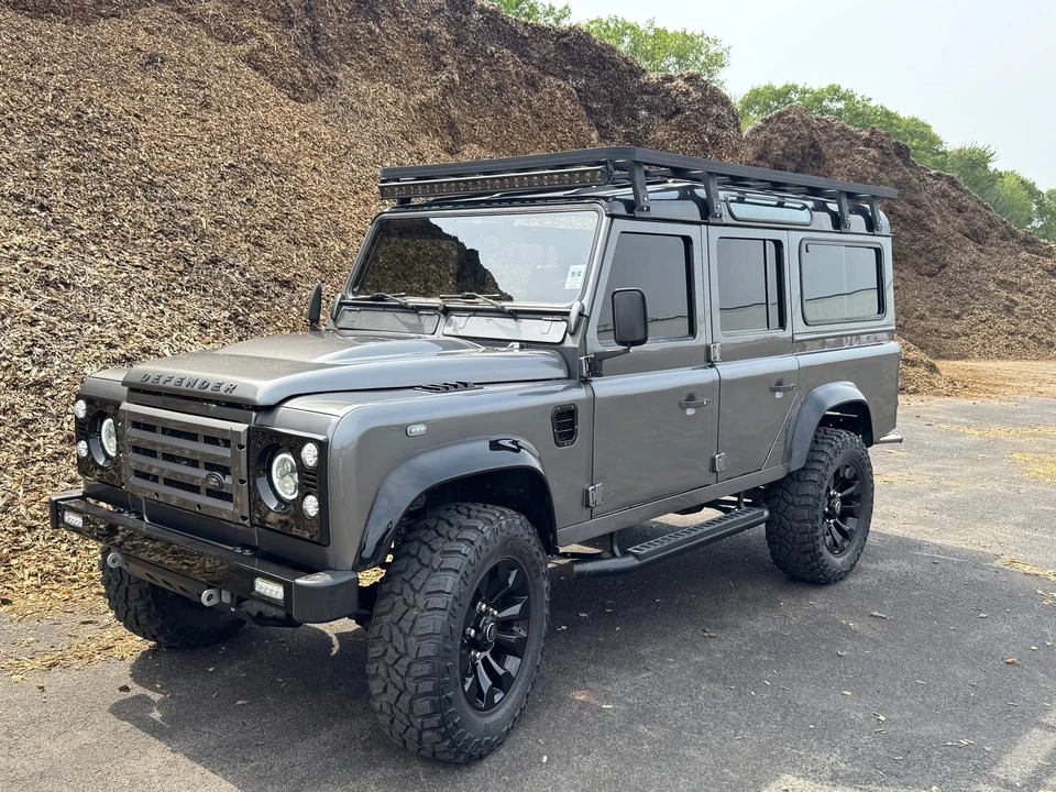1983 Land Rover Defender 110 - Image 4 of 31