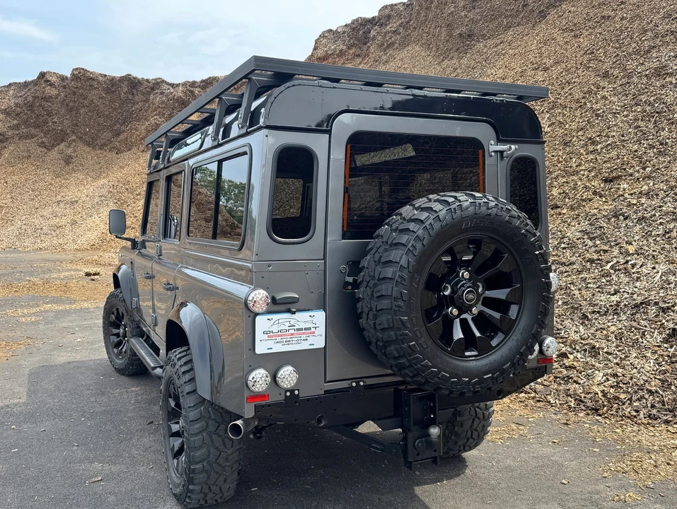1983 Land Rover Defender 110 - Image 13 of 31