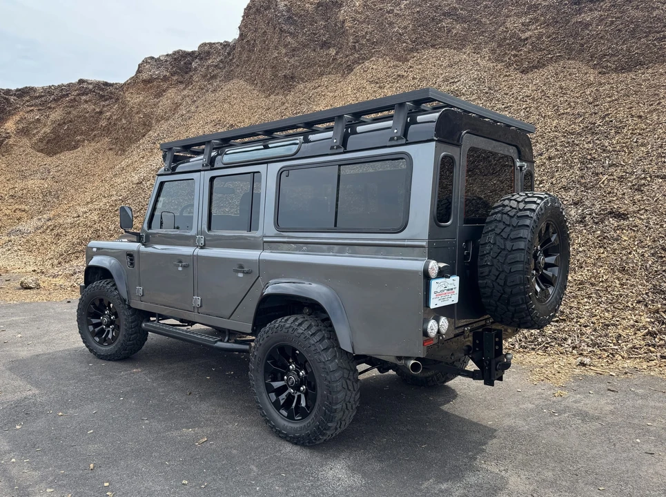 1983 Land Rover Defender 110 - Image 8 of 31