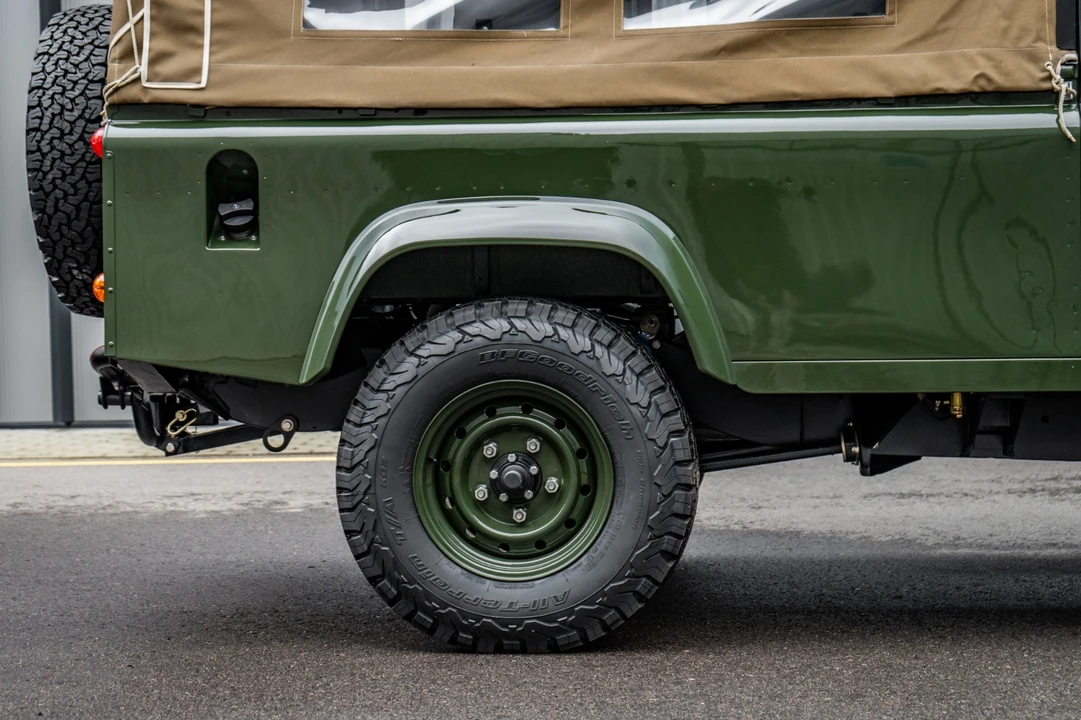 1983 Land Rover Defender 110 - Image 13 of 31