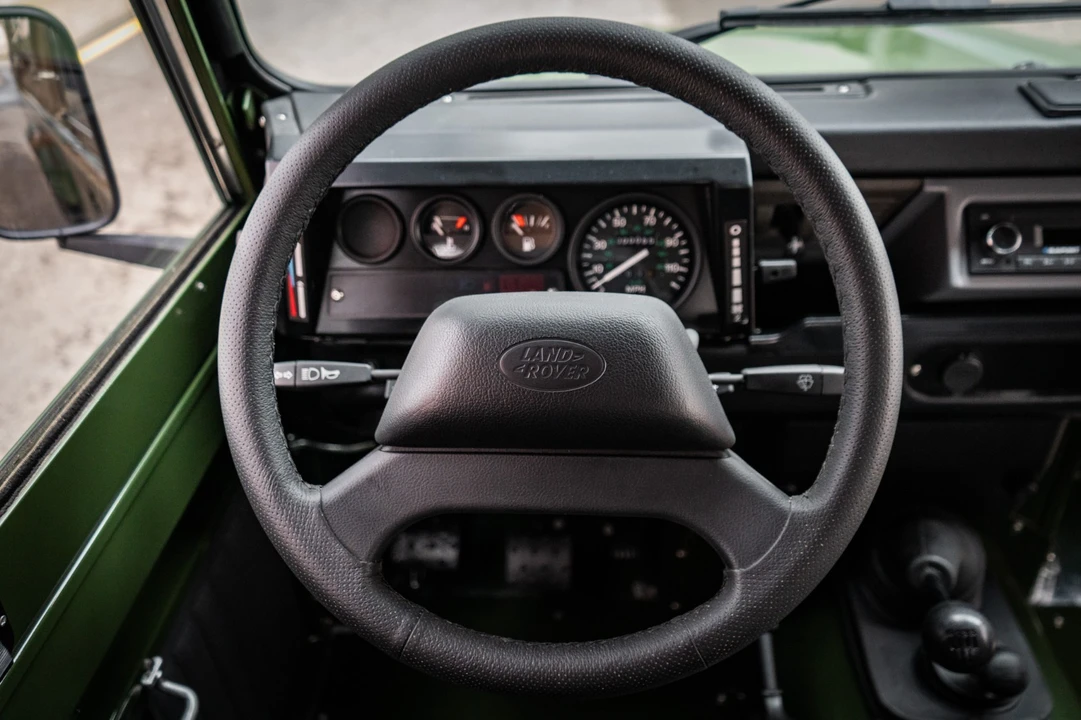 1983 Land Rover Defender 110 - Image 18 of 31