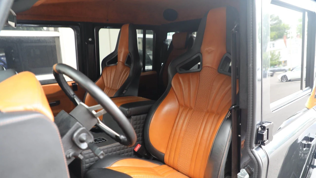1983 Land Rover Defender 110 - Image 28 of 31