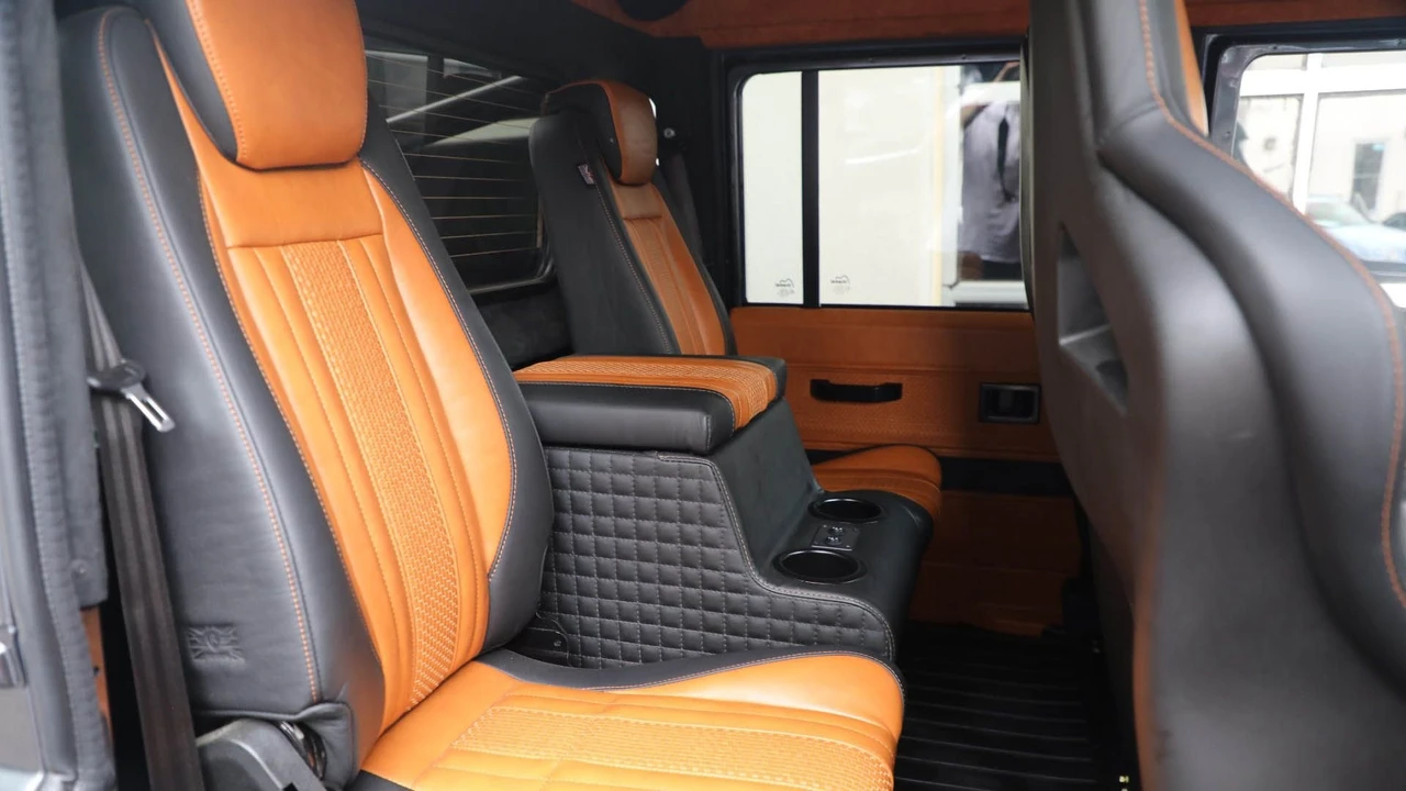 1983 Land Rover Defender 110 - Image 9 of 31