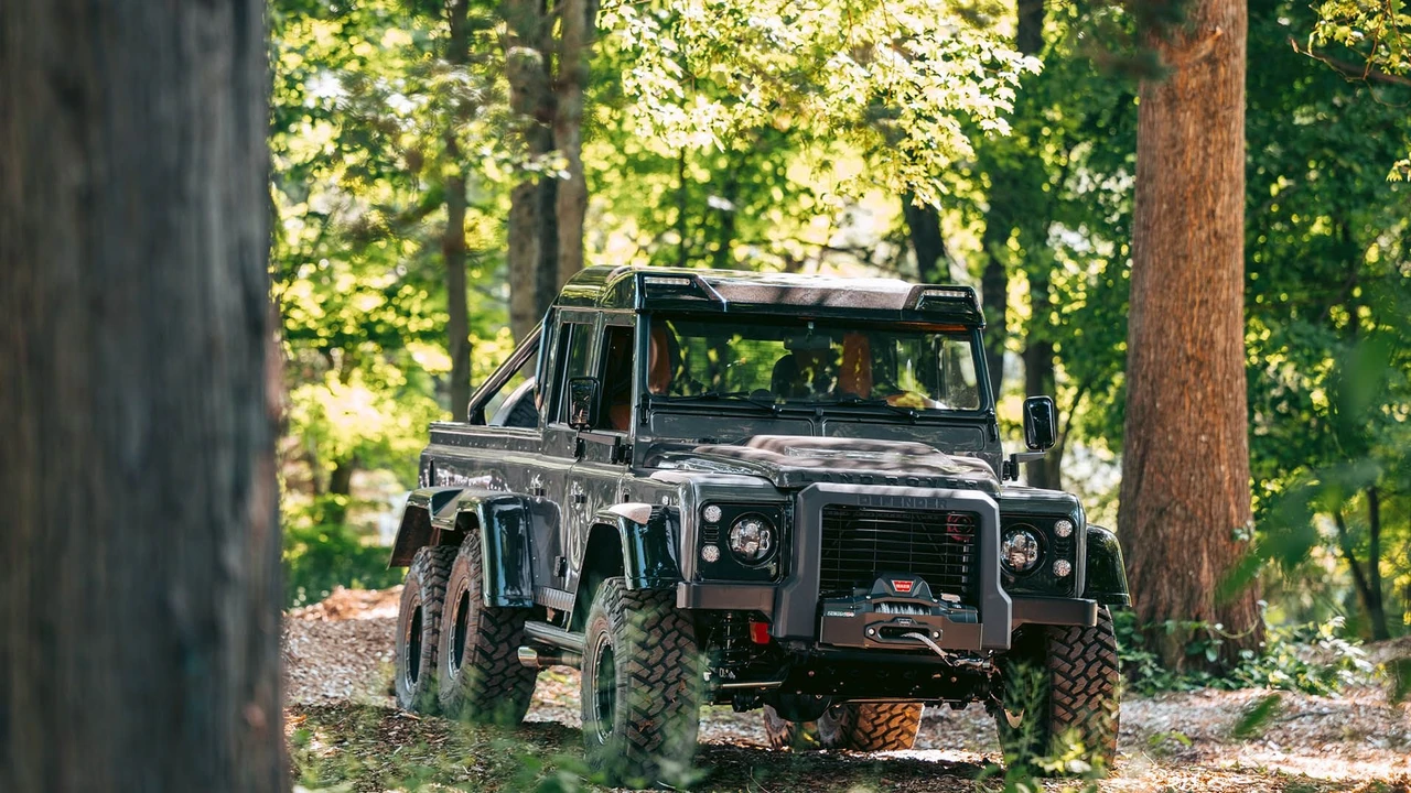 1983 Land Rover Defender 110 - Image 19 of 31