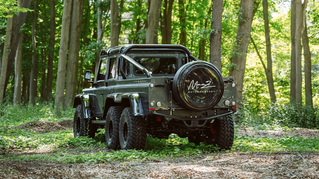 1983 Land Rover Defender 110 - Image 5 of 31