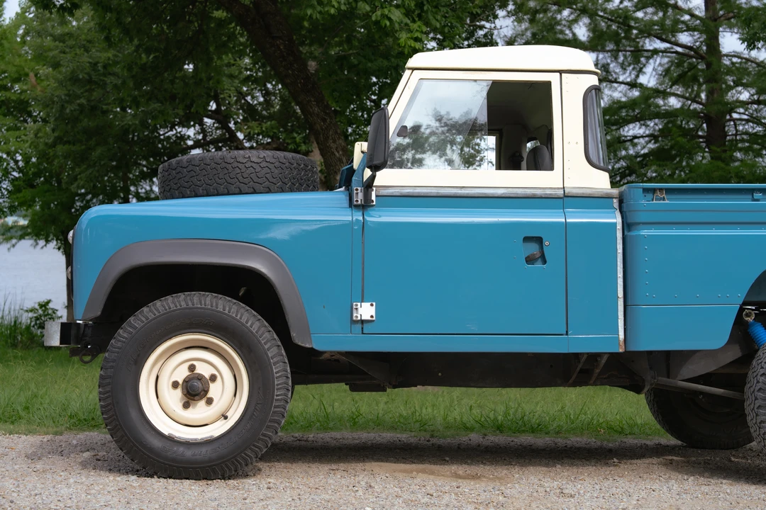 1983 Land Rover Defender 110 - Image 16 of 31