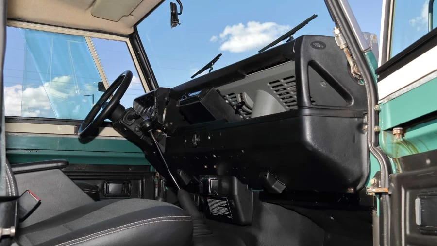 1983 Land Rover Defender 110 - Image 26 of 27