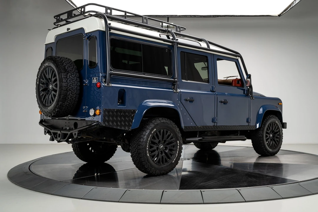 1983 Land Rover Defender 110 - Image 24 of 31