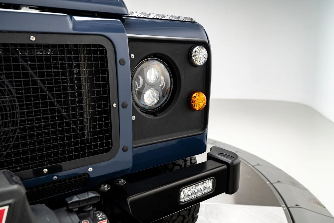 1983 Land Rover Defender 110 - Image 16 of 31