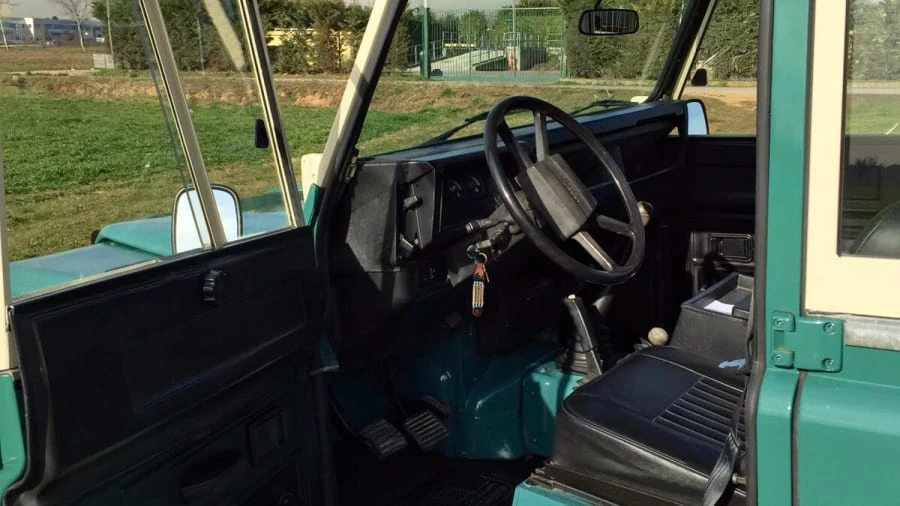 1983 Land Rover Defender 110 - Image 5 of 10