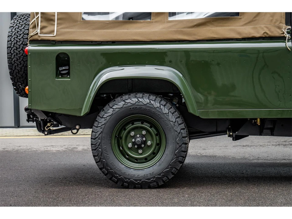 1983 Land Rover Defender 110 - Image 13 of 31