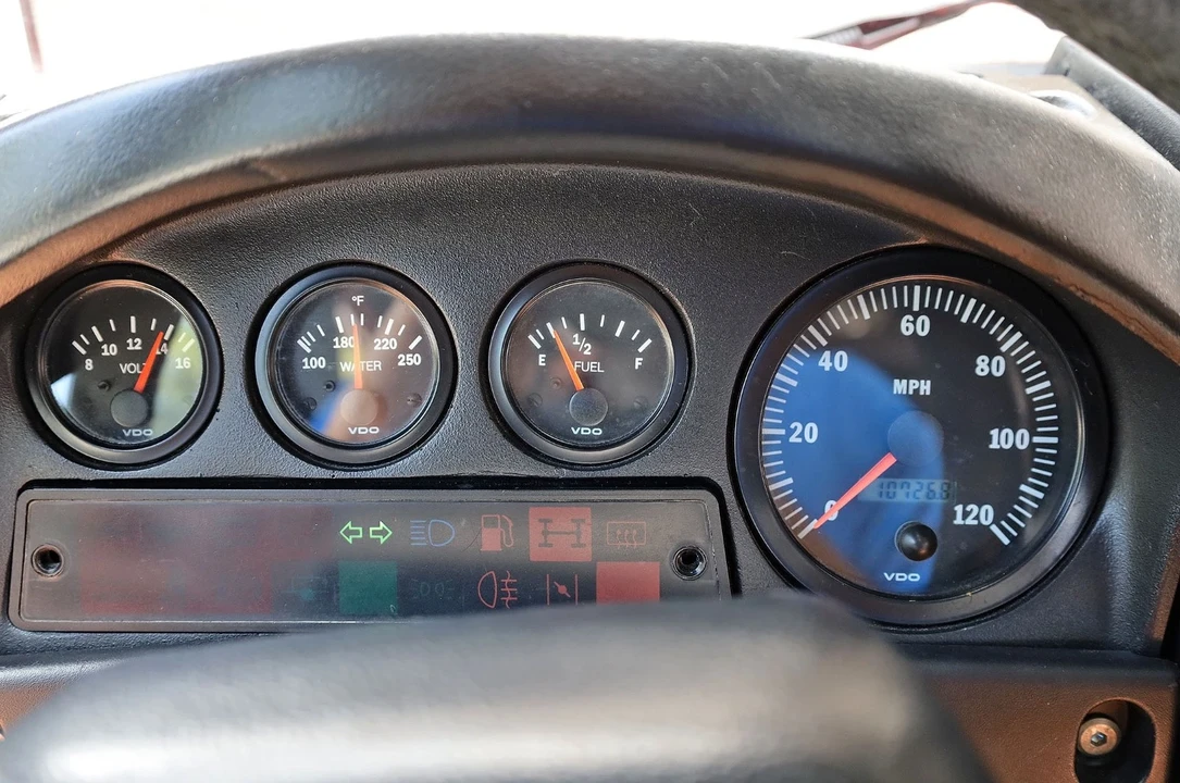 1983 Land Rover Defender 110 - Image 20 of 21