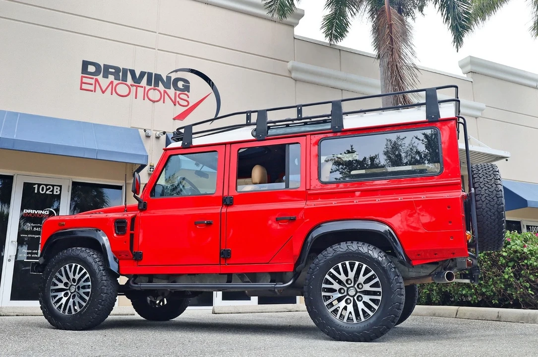1983 Land Rover Defender 110 - Image 9 of 21