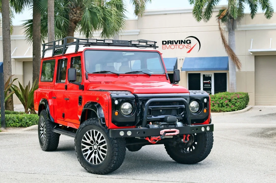 1983 Land Rover Defender 110 - Image 16 of 21