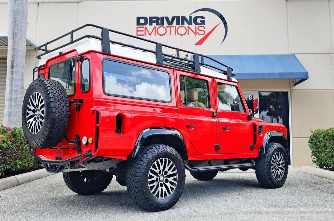 1983 Land Rover Defender 110 - Image 14 of 21