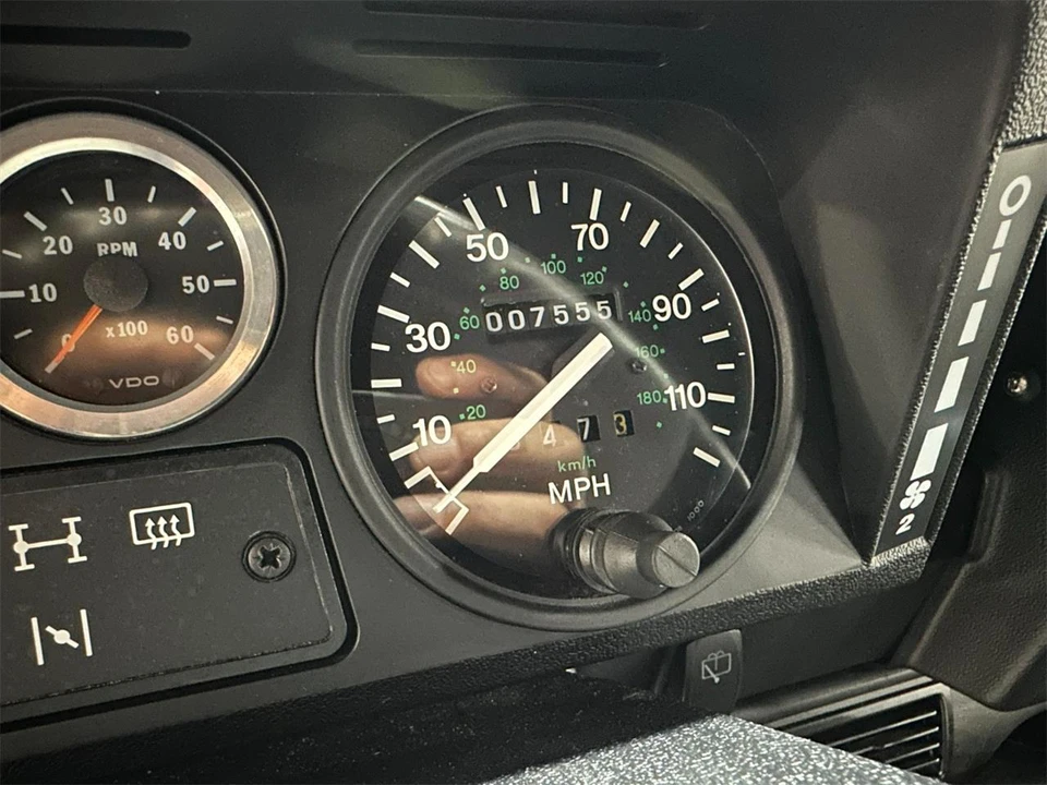 1983 Land Rover Defender 110 - Image 19 of 31