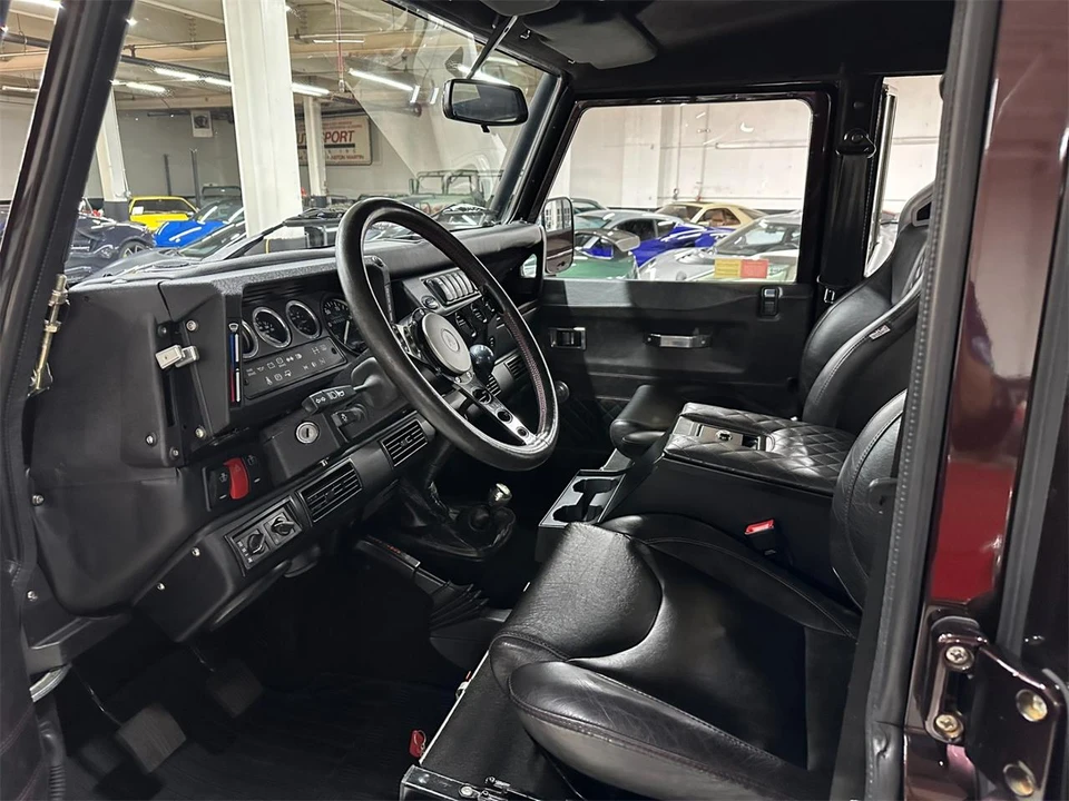 1983 Land Rover Defender 110 - Image 17 of 31
