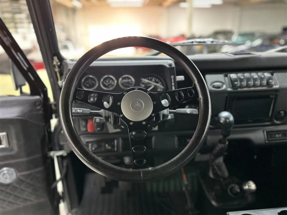 1983 Land Rover Defender 110 - Image 21 of 31