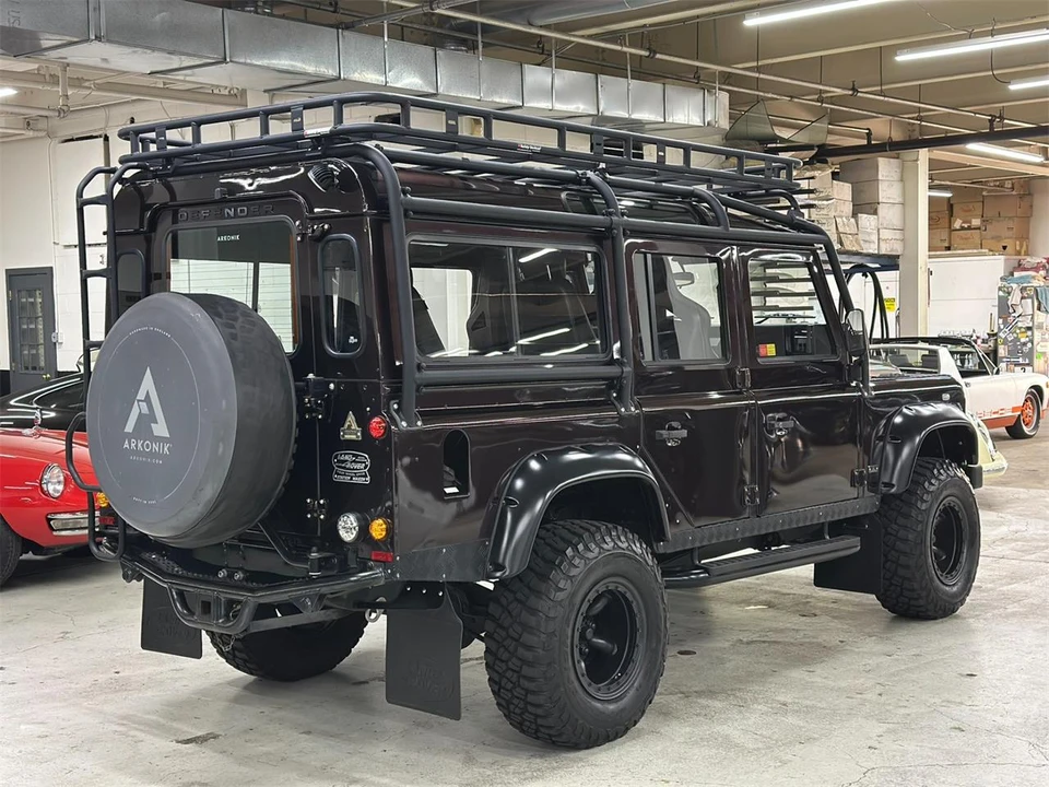 1983 Land Rover Defender 110 - Image 6 of 31