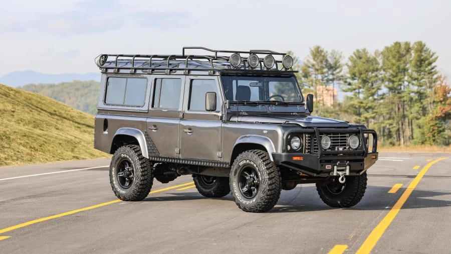 1983 Land Rover Defender 110 - Image 5 of 31